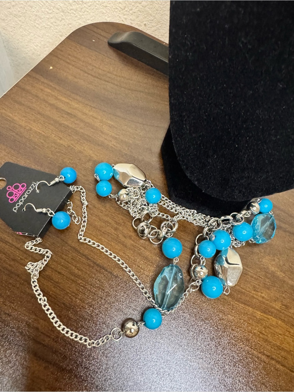 paparazzi Silver-Tone Necklace with Turquoise Blue Beads and Earrings - Picture 2 of 8